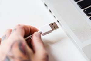 USB